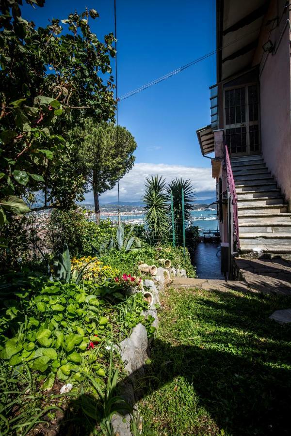 Tre Pini Apartment Специя Екстериор снимка