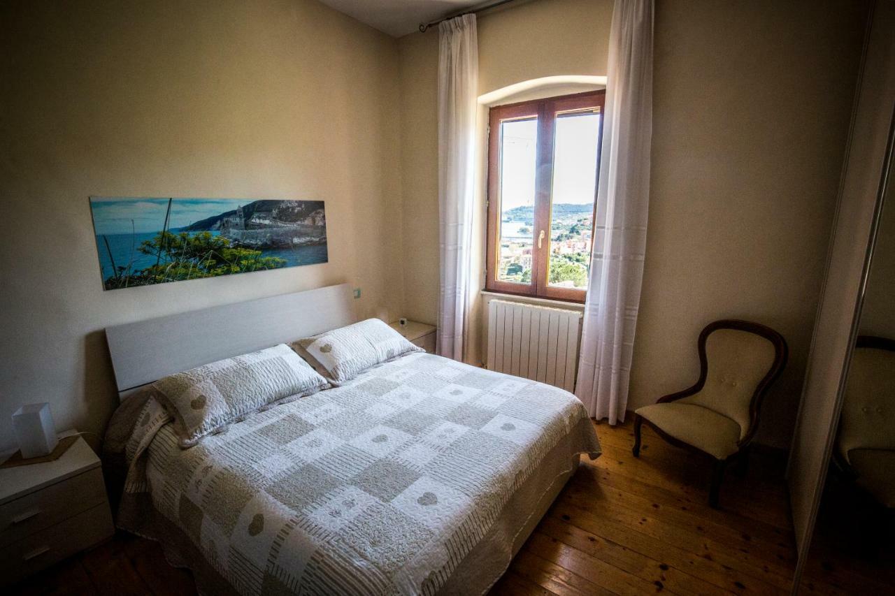 Tre Pini Apartment Специя Екстериор снимка