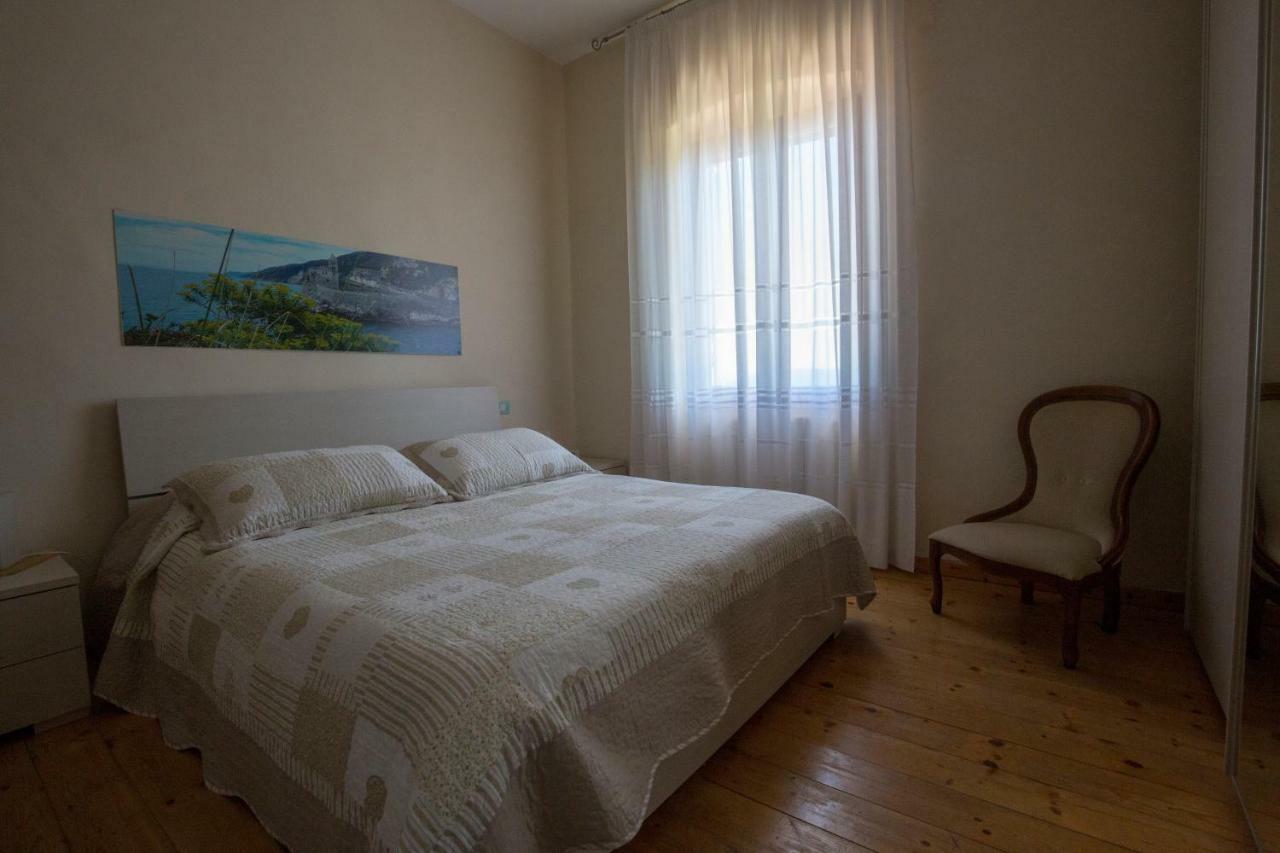 Tre Pini Apartment Специя Екстериор снимка